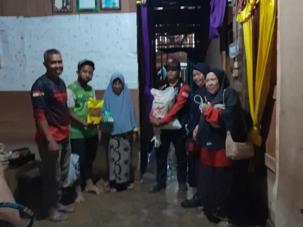 bantuan banjir aceh