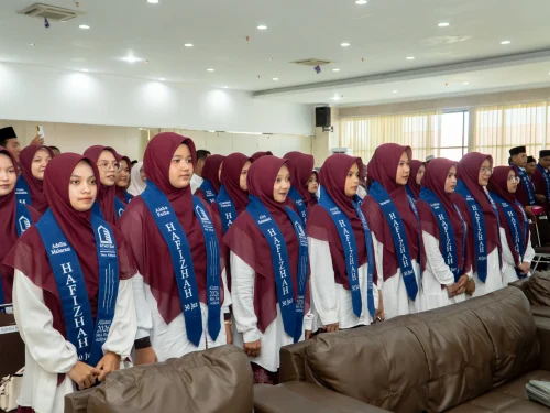 pengertian Sekolah Tahfidz